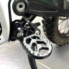 For SURRON Ultra Bee Left and Right Pedal Kit Off-road Dirtbike Electric Bikes for Surron Motorcycles Modified Pedal Accessories