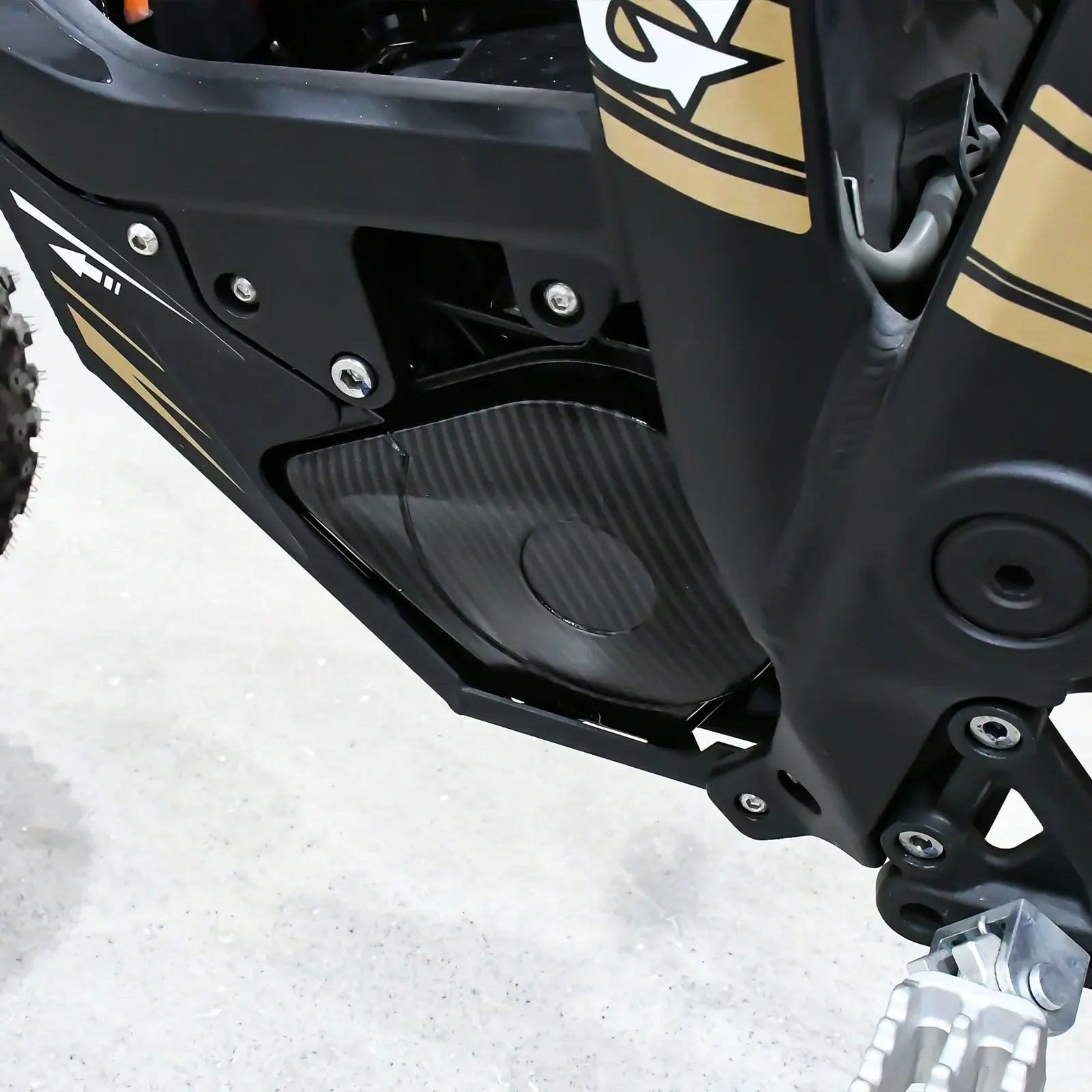 Engine Case Cover For Talaria Sting MX3 MX4 Motorcycle Off-road Carbon Fiber Transmission Decorative Cover For Talaria MX3 MX4