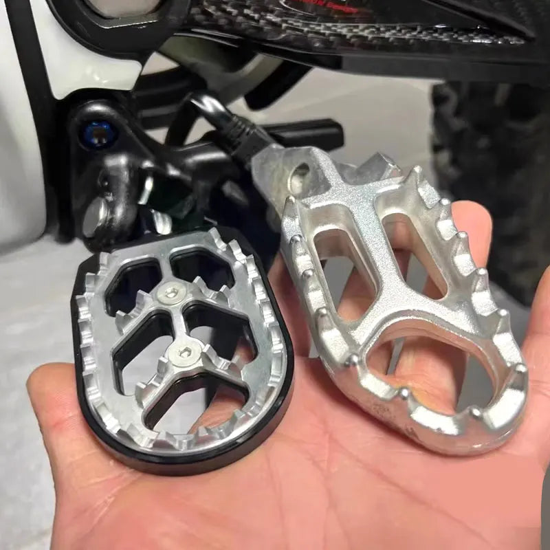 For SURRON Ultra Bee Left and Right Pedal Kit Off-road Dirtbike Electric Bikes for Surron Motorcycles Modified Pedal Accessories